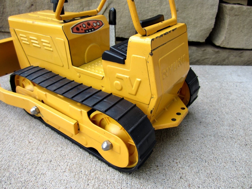 Vintage Nylint Steel Bulldozer Toy with Rubber Tracks Jumbo Dozer