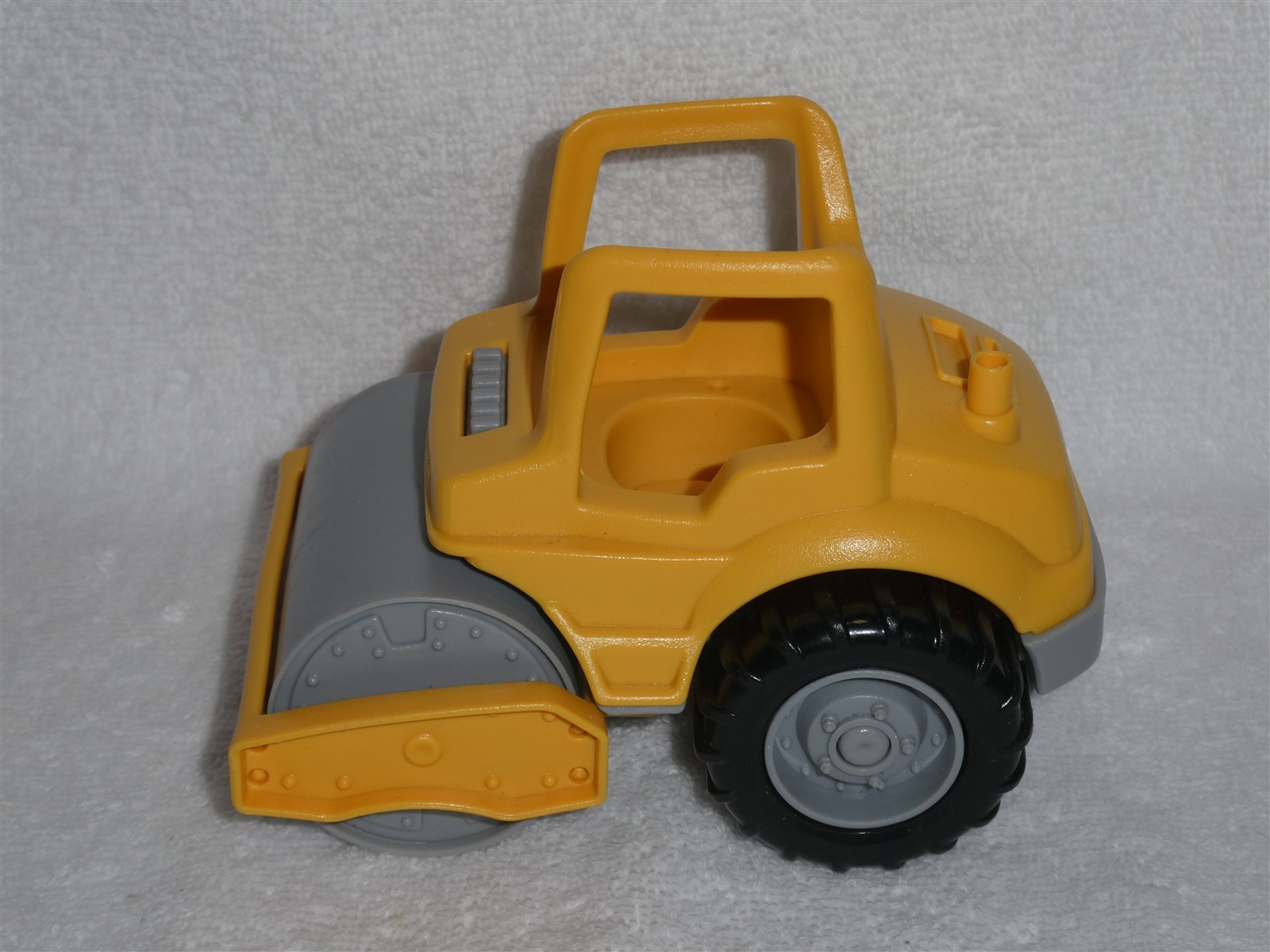 Mini Yellow Preschool Toy Construction Road Roller
