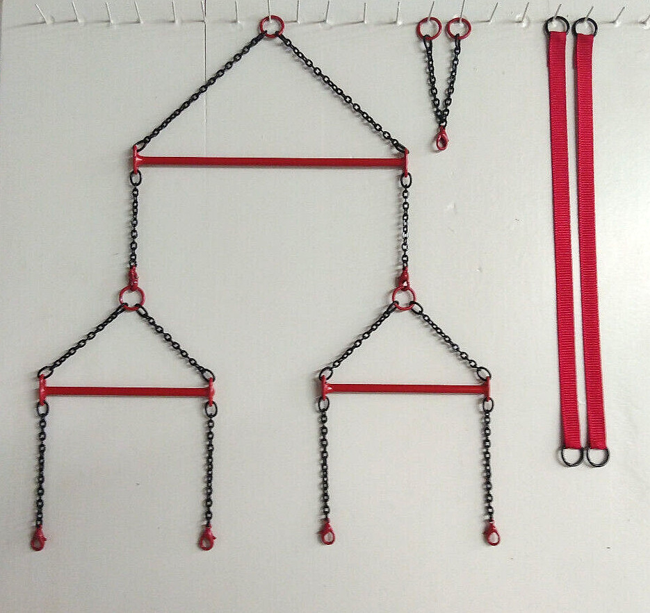Triple Beam Painted Metal Alloy Spreader Bar Set Authentic Manitowoc Red. 1/50th