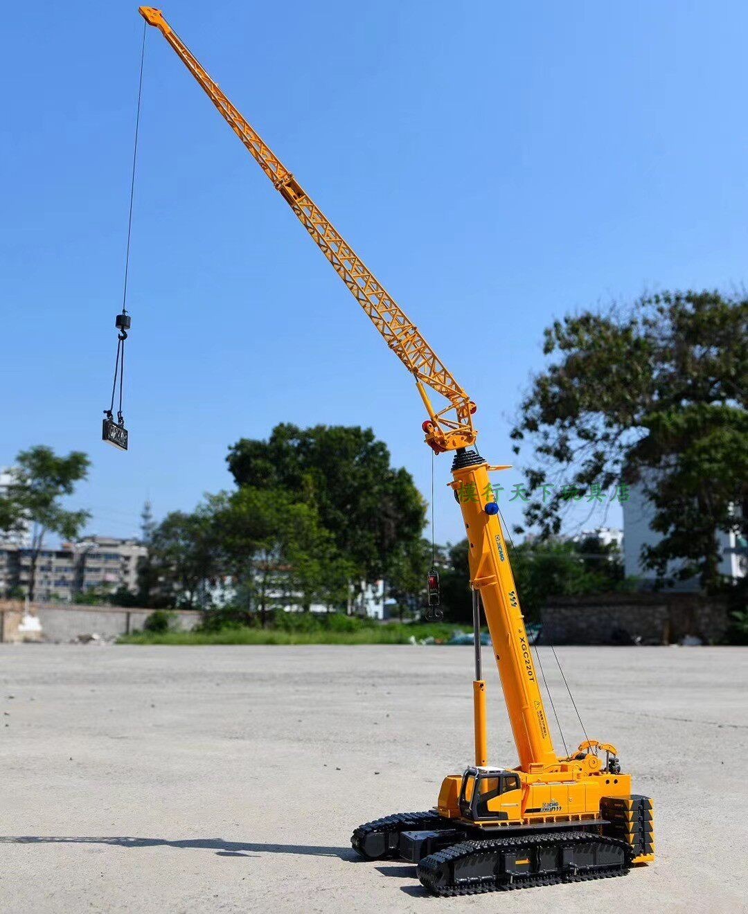 1: 50 XCMG Group XGC220T telescopic arm crawler crane alloy model NZG OEM
