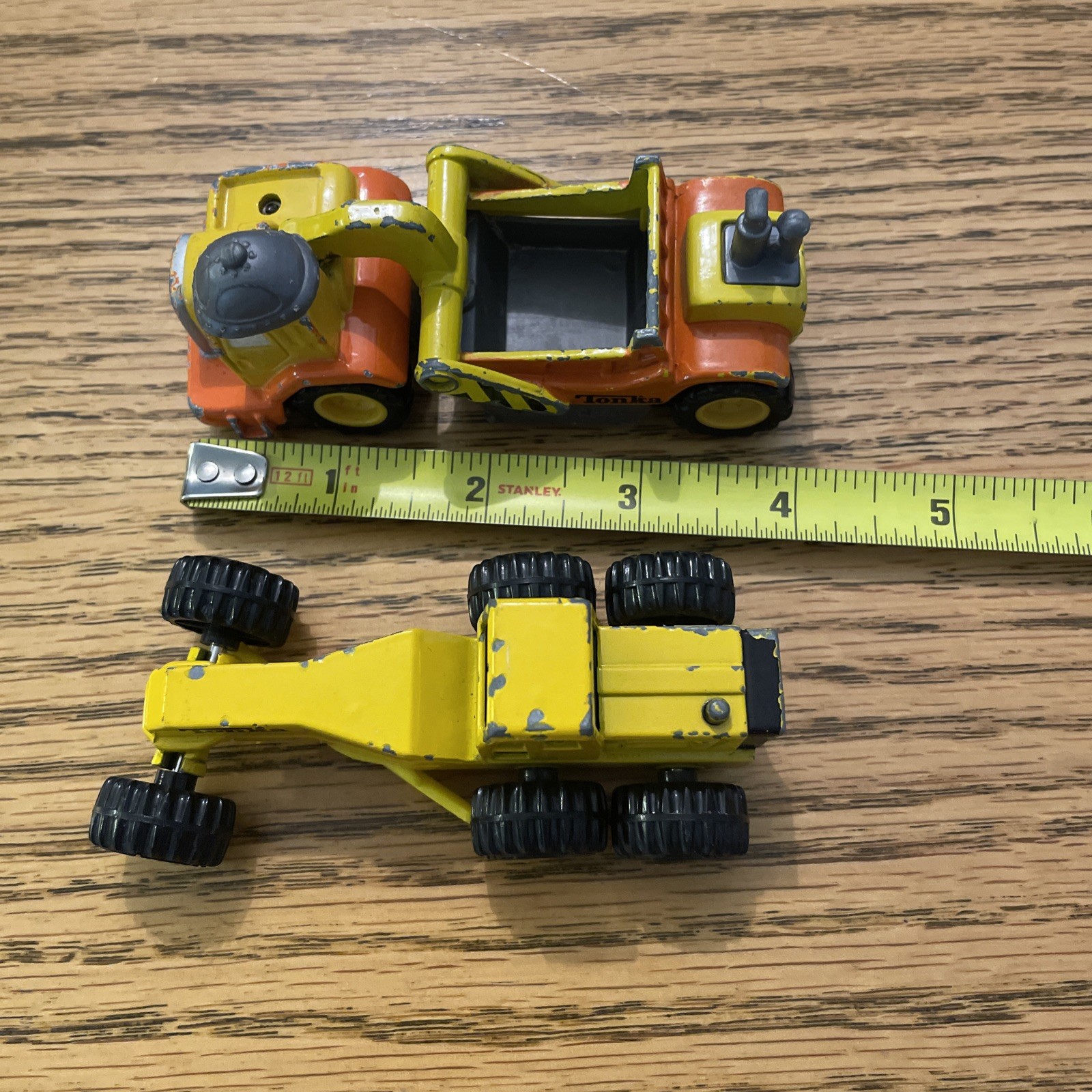 Tonka 1994 Yellow By Vintage Mini Diecast Construction Toy & 2003 Lil Chuck