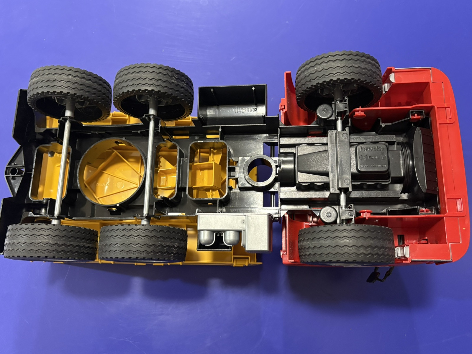 Bruder 1:16 Mercedes-Benz Actros 4143 Construction Dump Truck, Germany