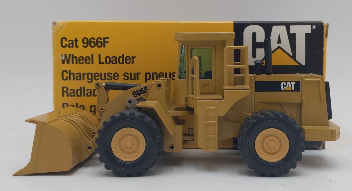 NZG 237 1:50 Caterpillar 966F Wheel Loader EX/Box