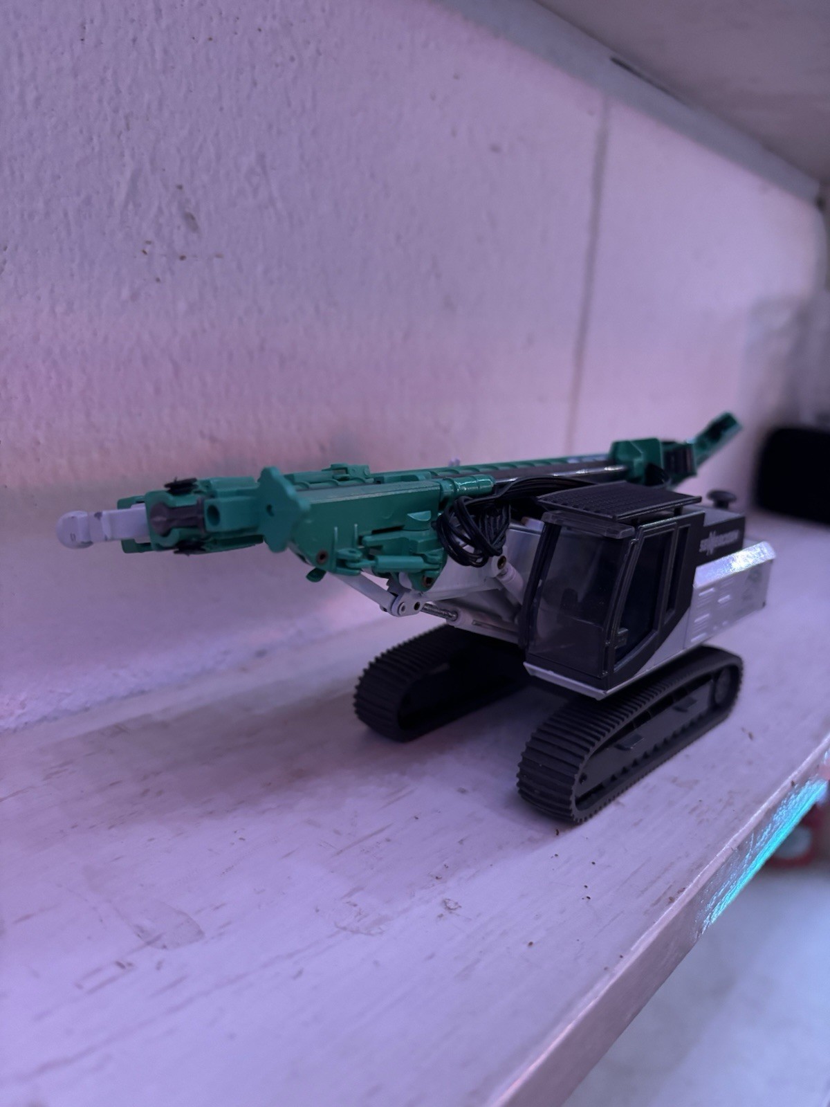 Conrad 1:50 Sennebogen ABI vibratory sheet pile