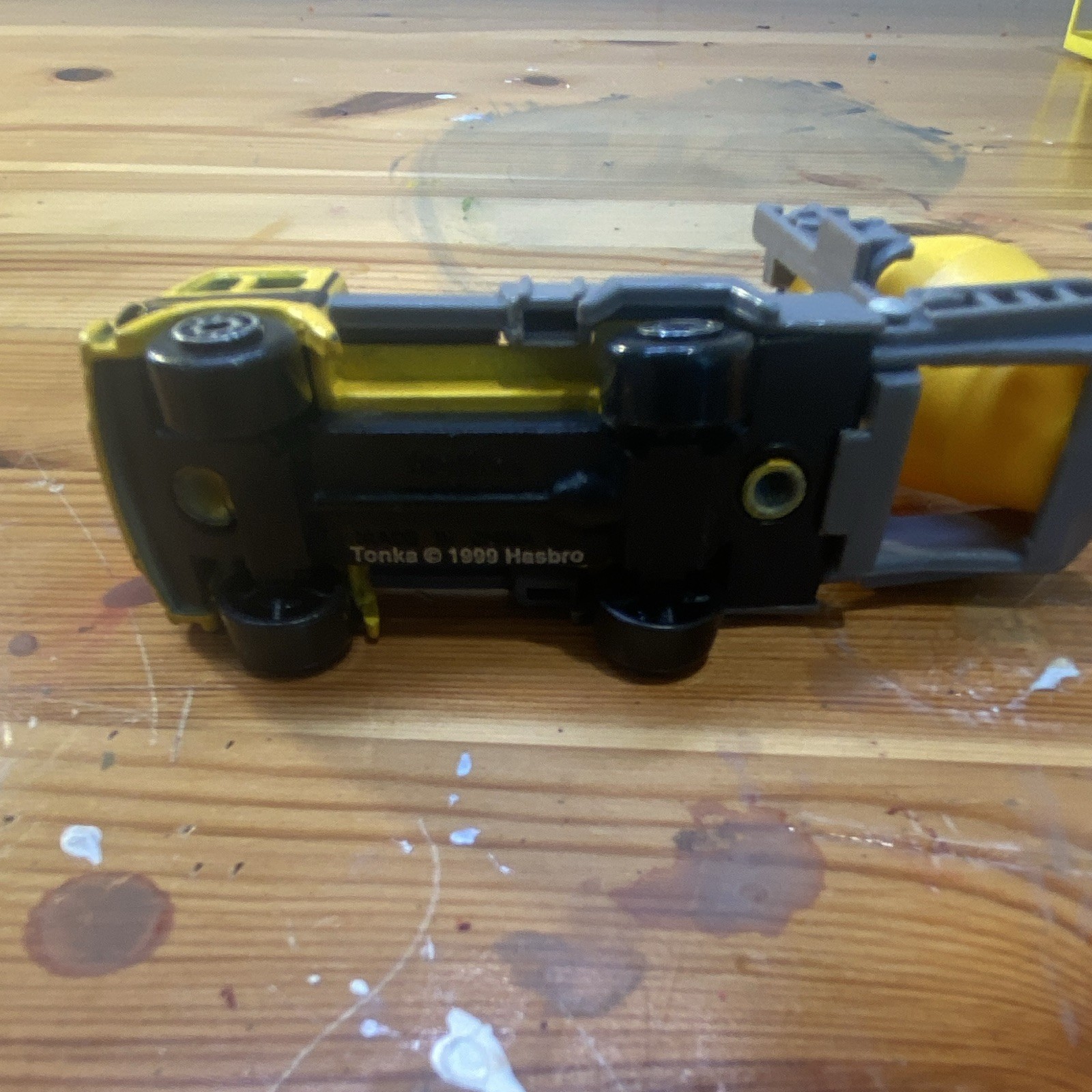 Tonka Yellow & Gray Cement Mixer Truck Diecast Construction Vehicle