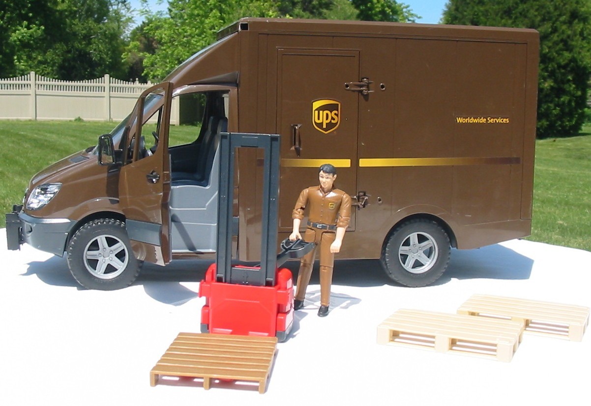 bruder 2006 Mercedes-Benz Toy UPS Delivery Truck Sprinter 1/16 Fork Lift Germany