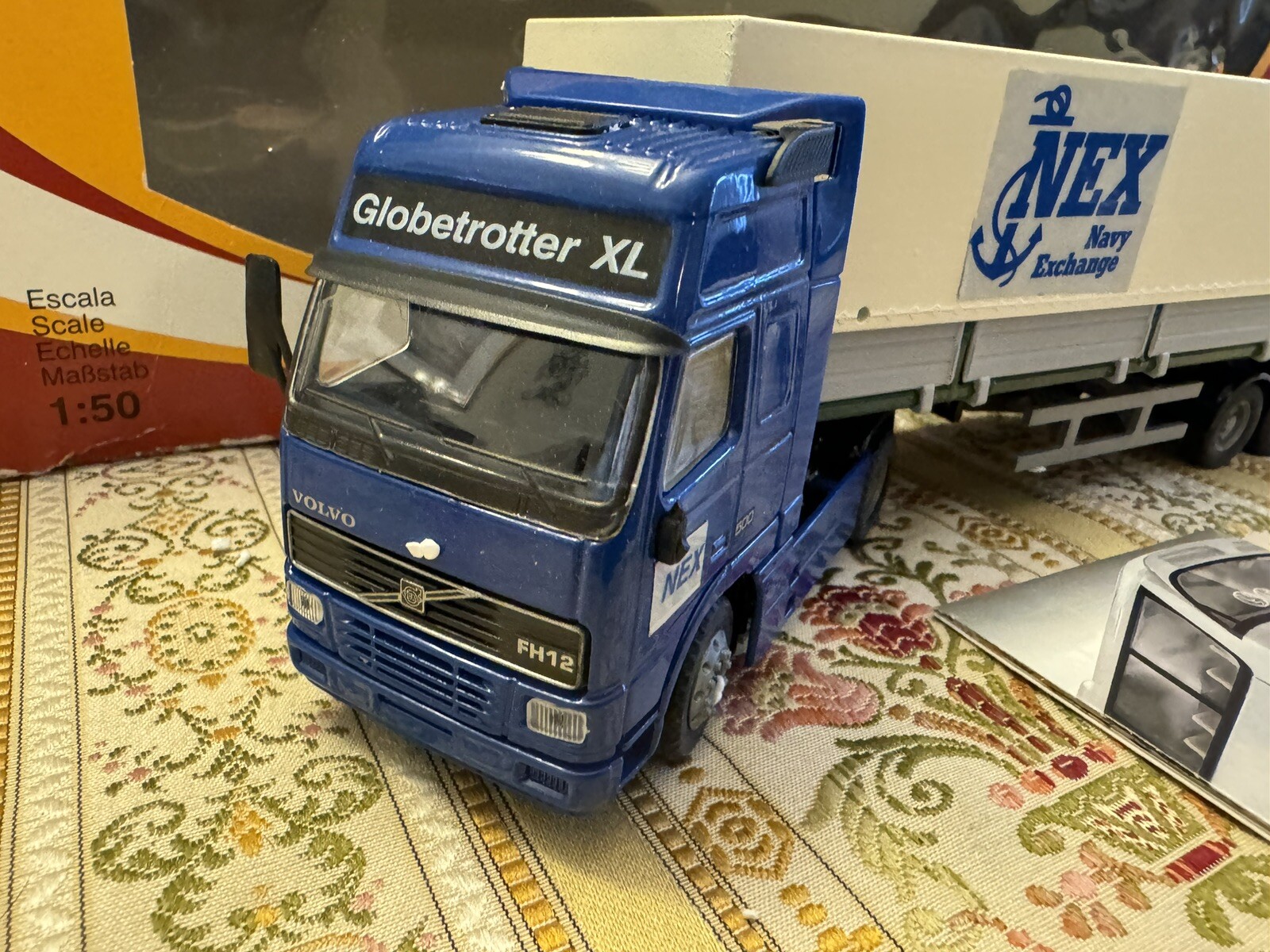 Joal 334Volvo FH12 Globetrotter XL Truck NEX 1:50 Scale Die-Cast Metal w/Box