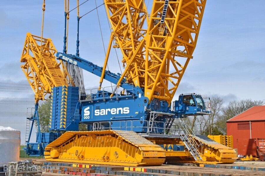 Liebherr LR11000 Crawler Crane – Sarens – NZG 1:50 Scale Model #20-1078 New