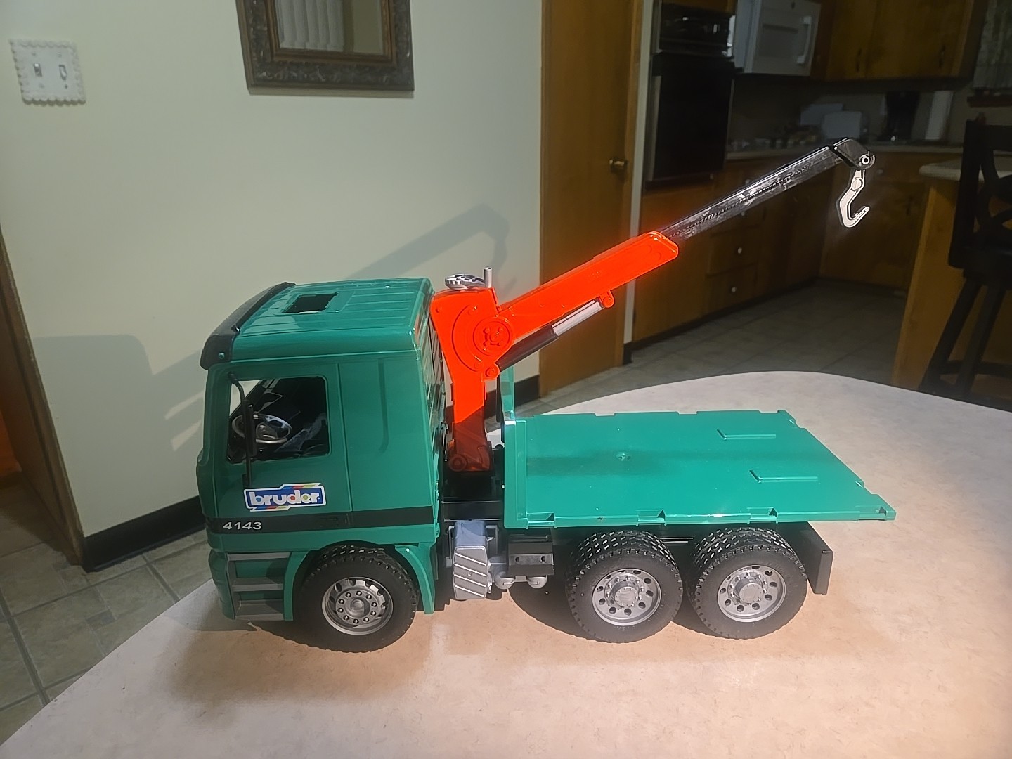 Bruder Mercedes Green Logging Truck 4143 Crane Made In Germany 2001