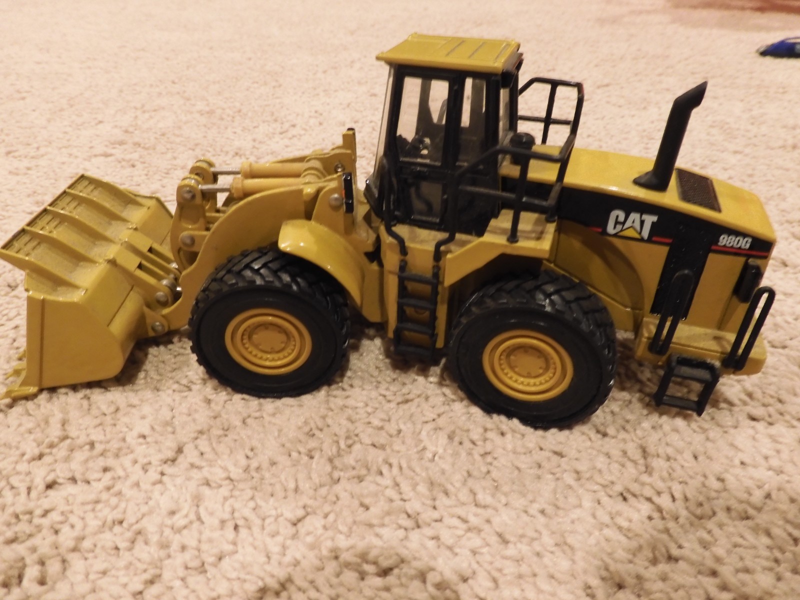 NORSCOT GROUP CATERPILLAR 980G WHEEL LOADER DIE CAST CONSTRUCTION EQUIPMENT