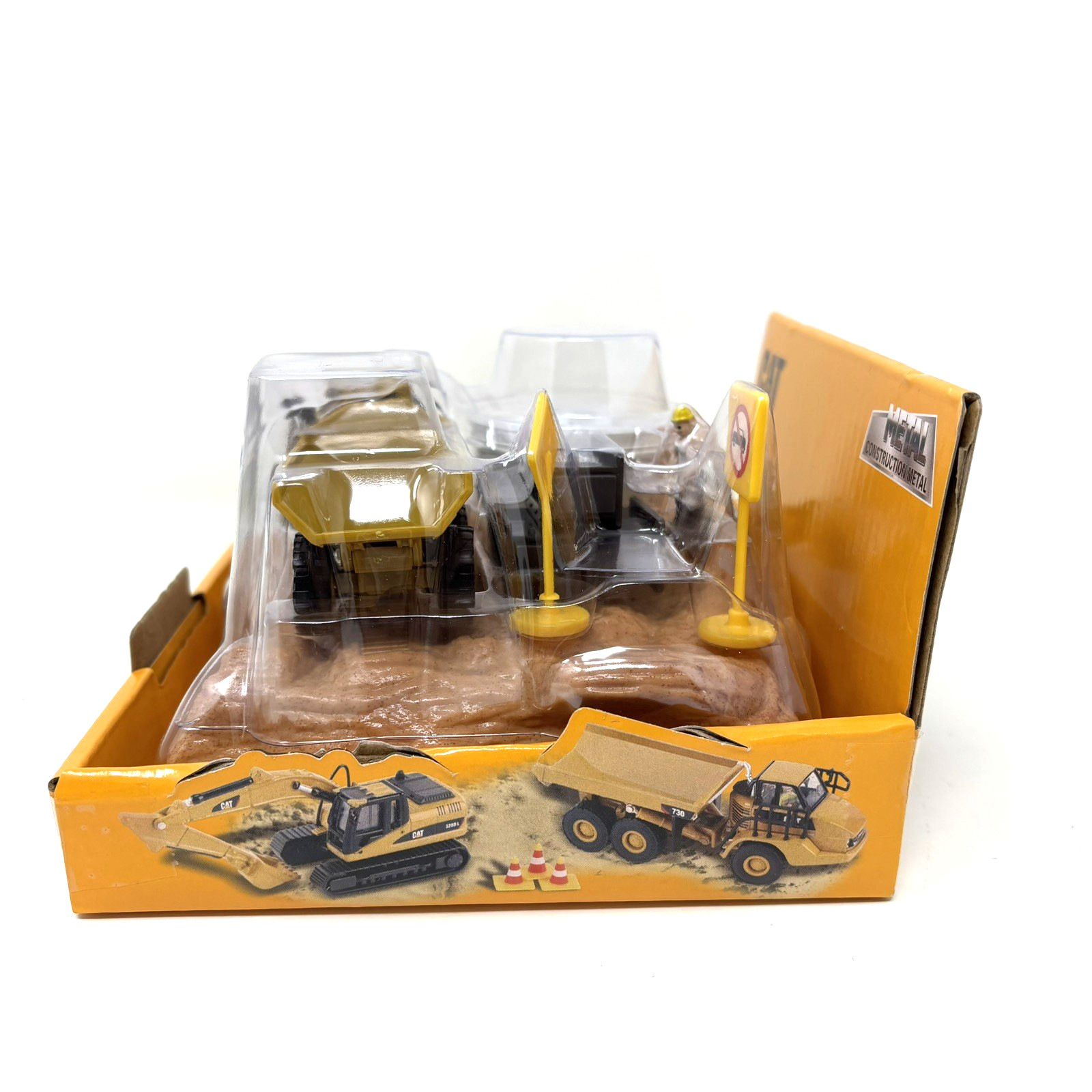 Diecast Masters 1:87 (HO) CAT 730 Articulated Truck with Accessories NEW Sealed