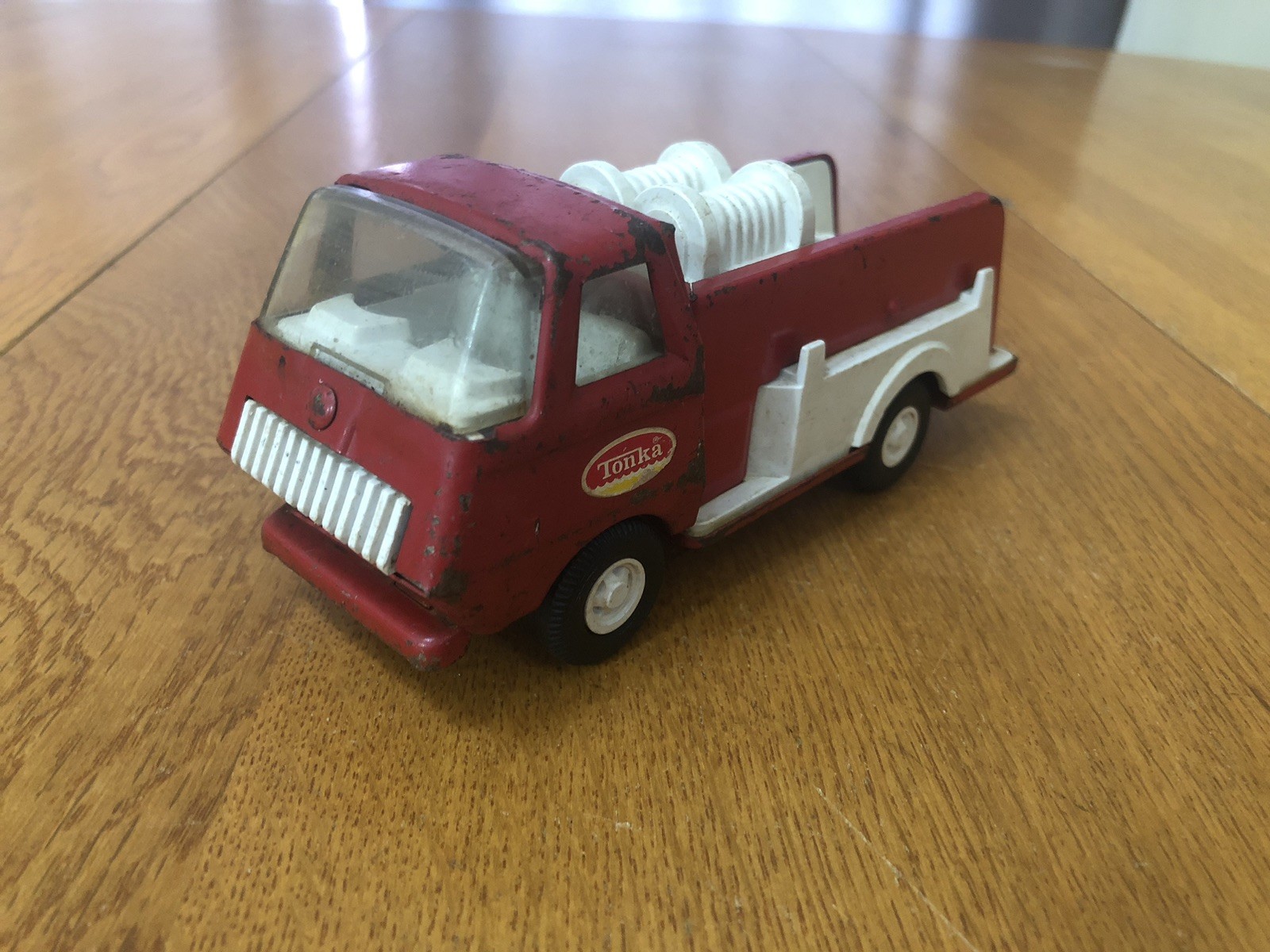 VINTAGE 1974 TINY TONKA PUMPER FIRE TRUCK PRESSED STEEL USA MADE TOY