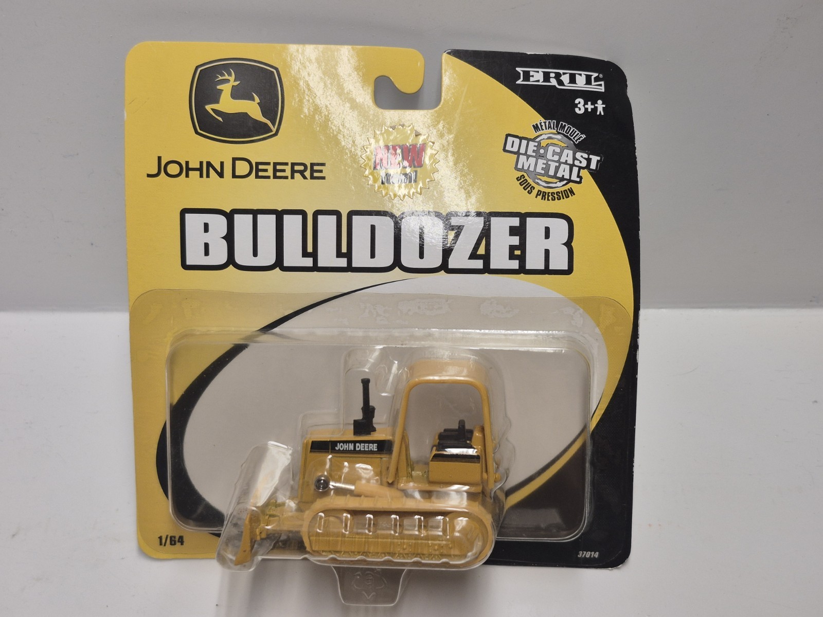 Ertl John Deere Construction Bulldozer 1/64 – Brand New