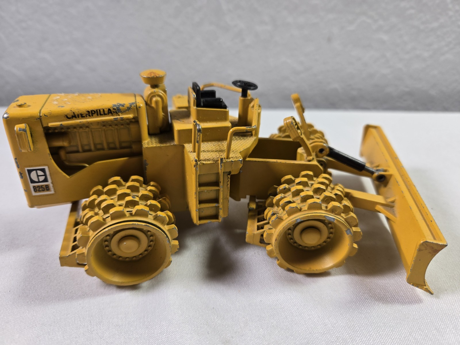 Vintage NZG Caterpiller 825B Diecast West Germany