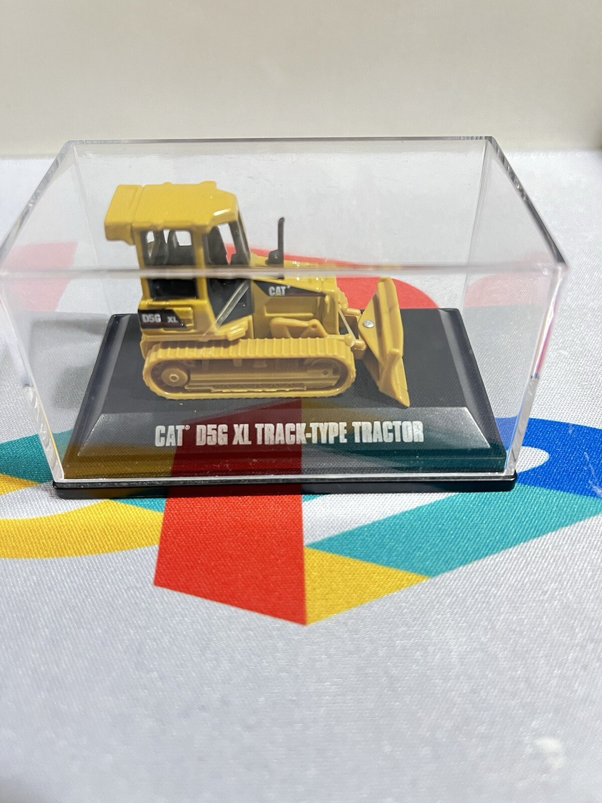 Caterpillar CAT D5G Micro Constructor Scale Diecast Model