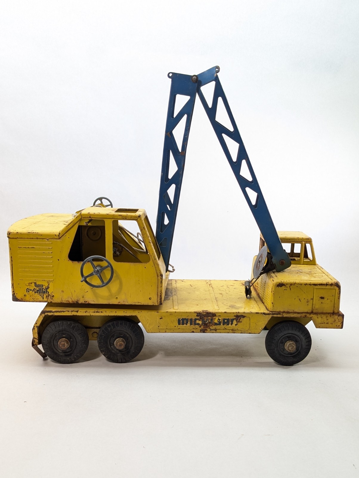 Vintage Nylint Michigan Shovel Crane
