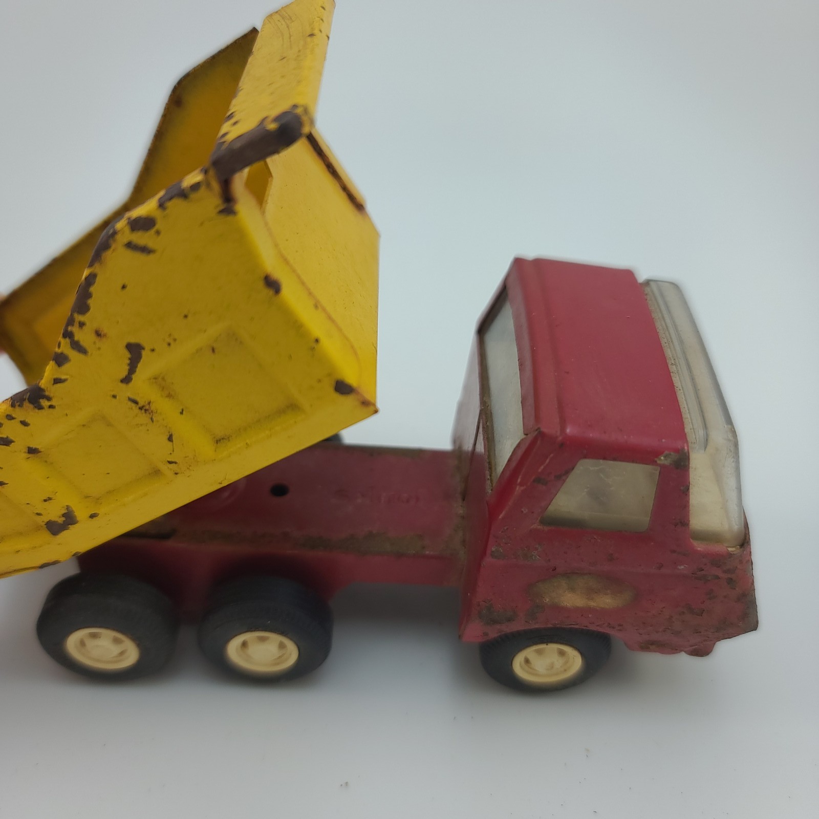 Vintage Diecast Metal Dump Truck Red Yellow Construction Toy Vehicle Collector