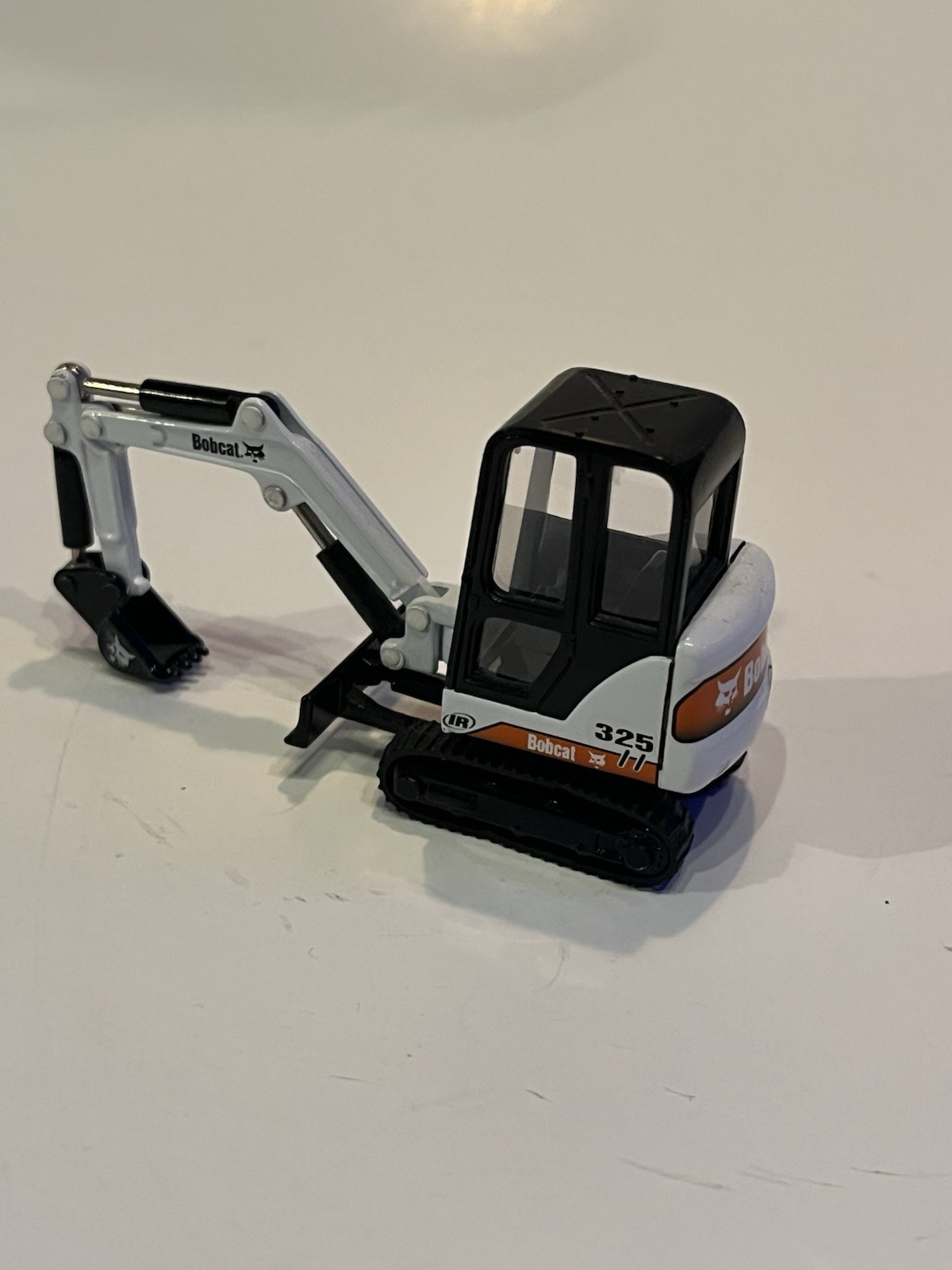 CUSTOM!! 1/50 Scale Bobcat 325 Excavator Die-cast Model