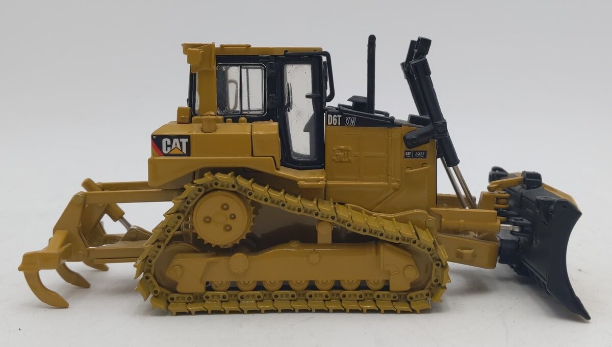 Norscot 55197 1:50 Caterpillar D6T XW VPAT Track Type Tractor EX