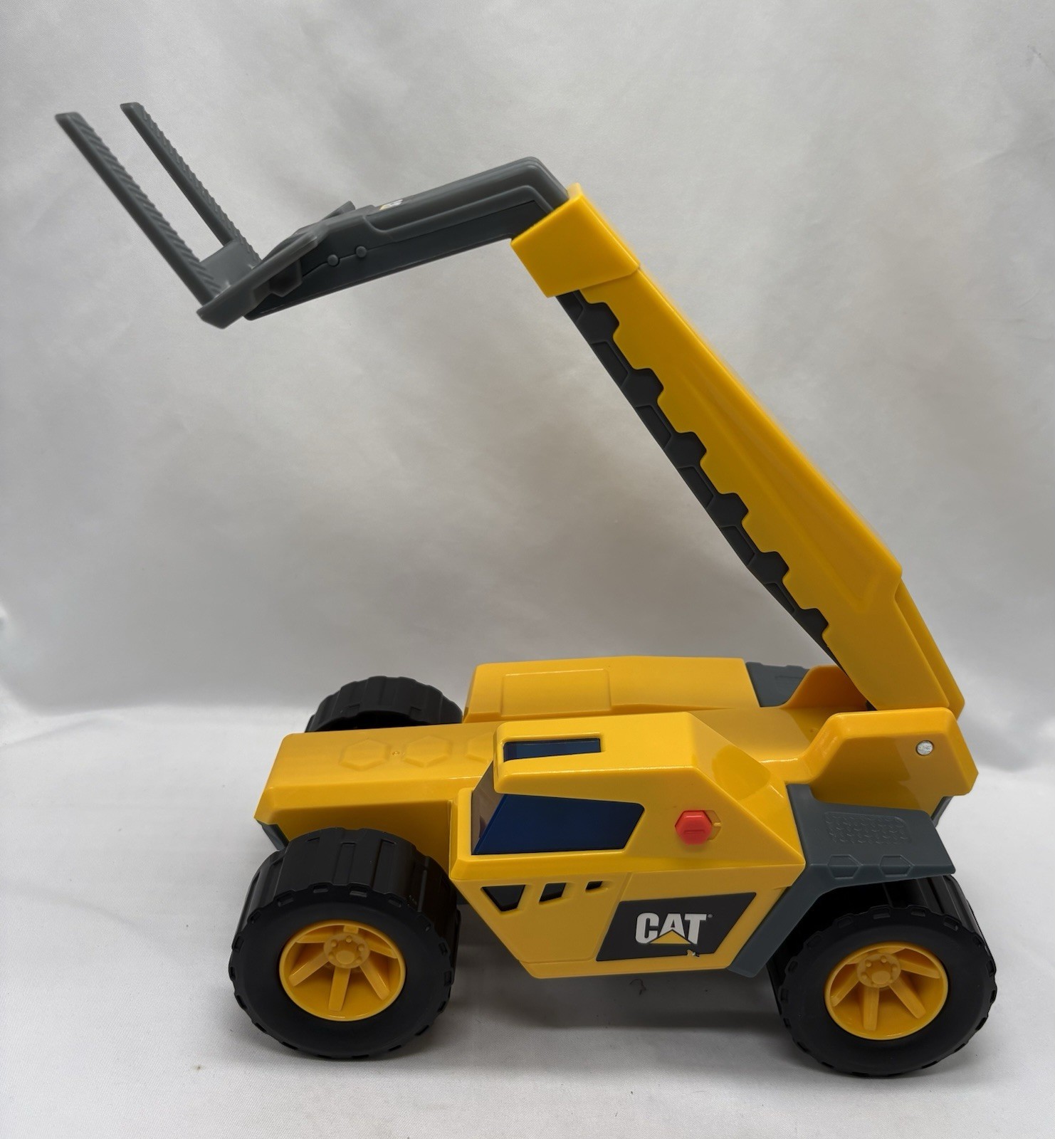 CAT Construction Toy Future Force Telehandler Vehicle Lights & Sound Kids- Works