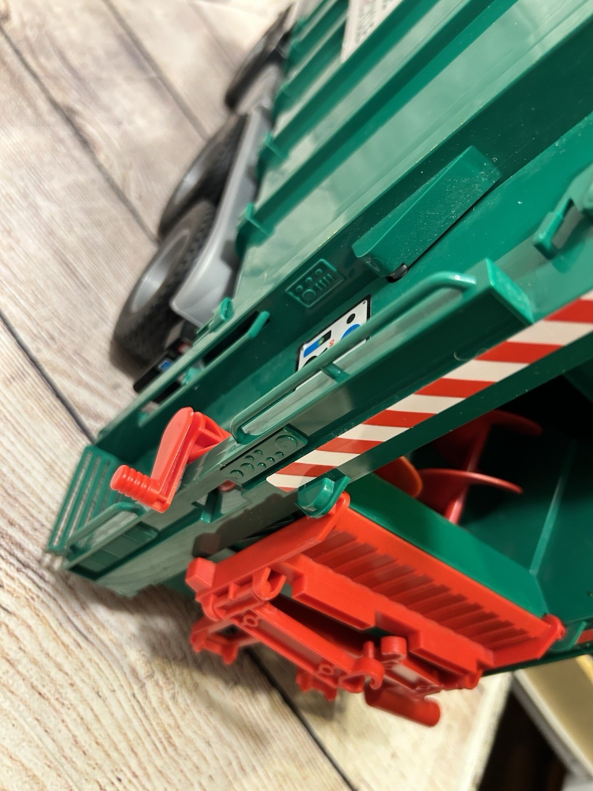 Bruder MAN TGS Recycling Truck 1/16 03763 Green Garbage Bin Loader Germany