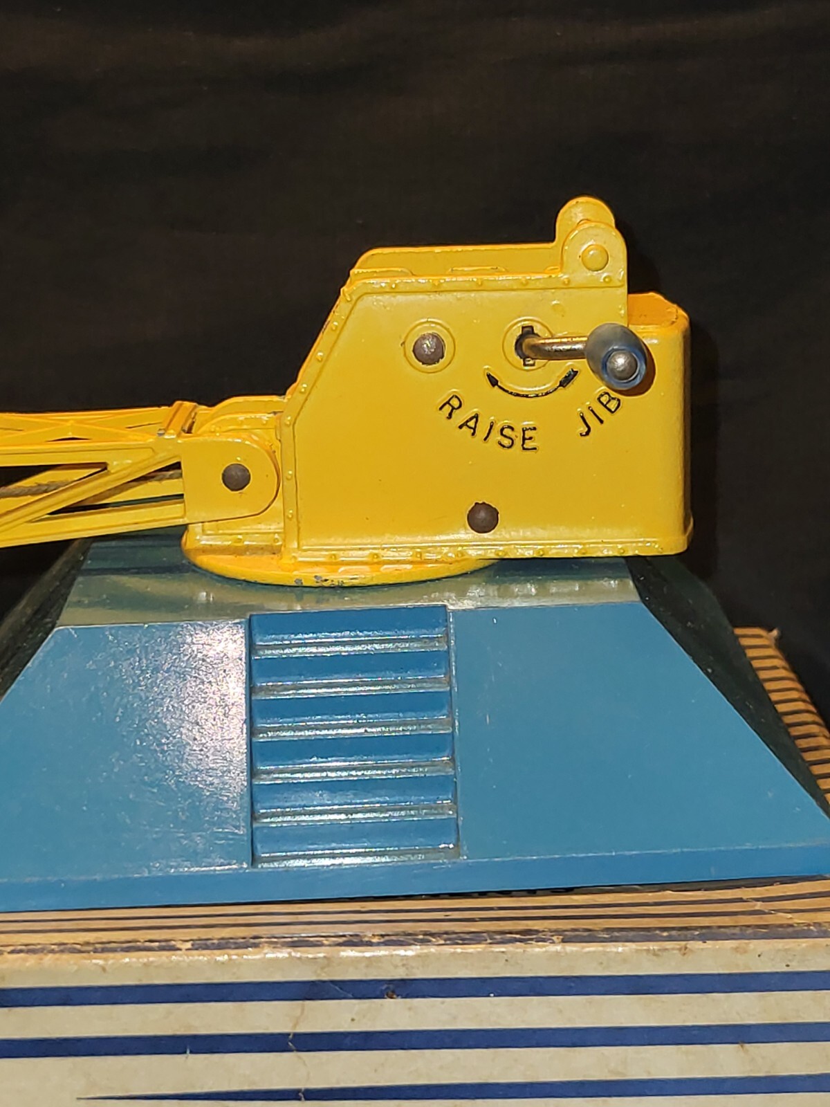 VINTAGE OLD CAST IRON 973 GOODS YARDS CRANE DINKY SUPERTOYS ENGLAND MECCANO 1950