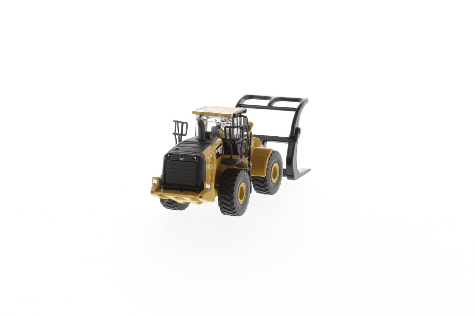 CAT 972M Wheel Loader w/ Log Fork 1:87 HO Scale Model – Diecast Masters 85950