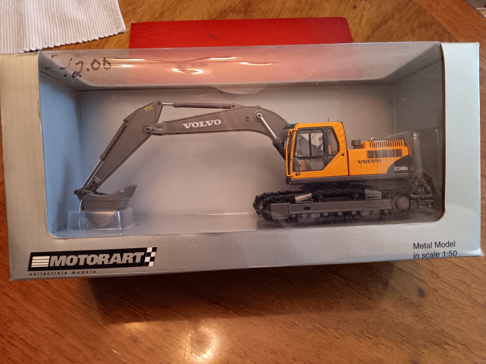 Motorart Volvo EC240BLC Excavator 1:50 Metal Model, Unopened Box