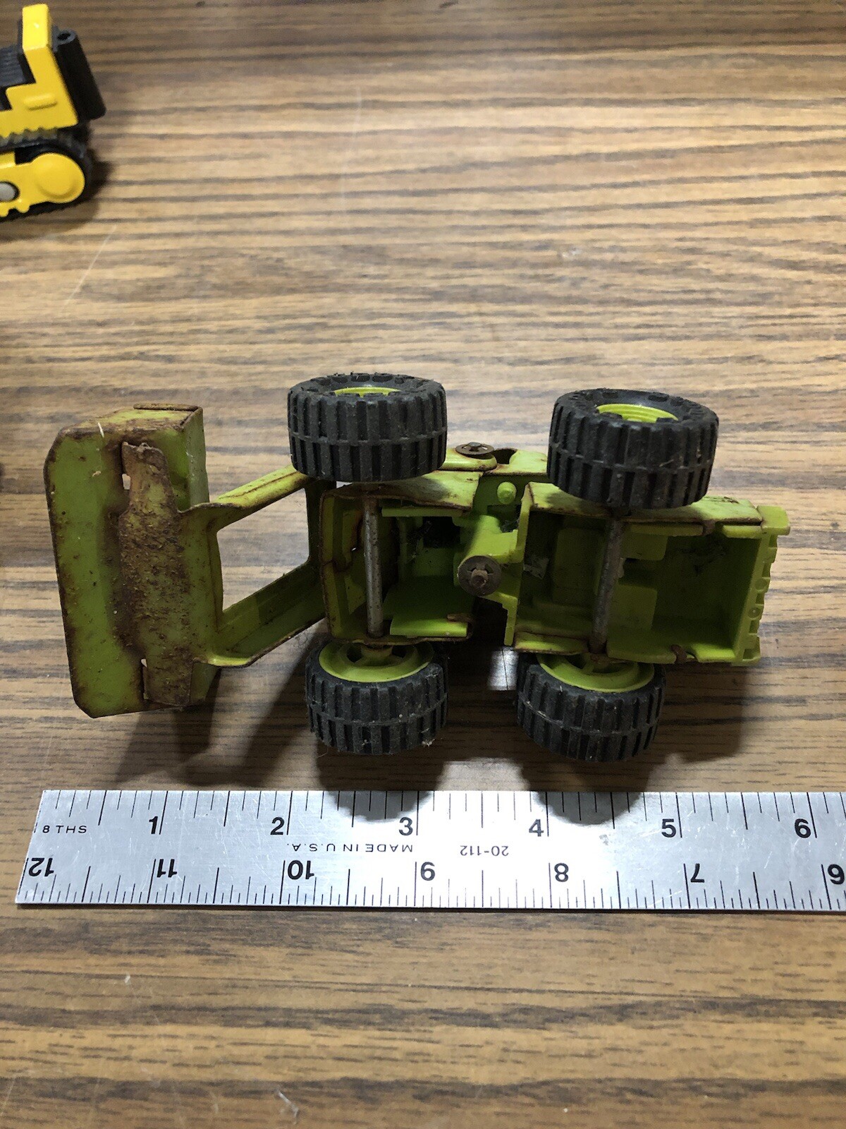 Lot of 6 Construction Equipment Diecast Toys several Graders, wagon etc (431)