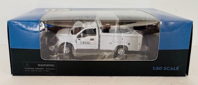 1:50 Ford F350 Road Service Truck White Work Bed Custom United Rentals