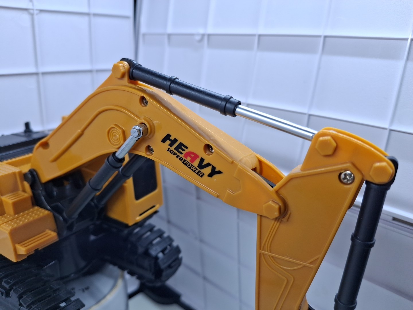 Excavator Model Construction Toy for Children Or Adults – No Radio Control