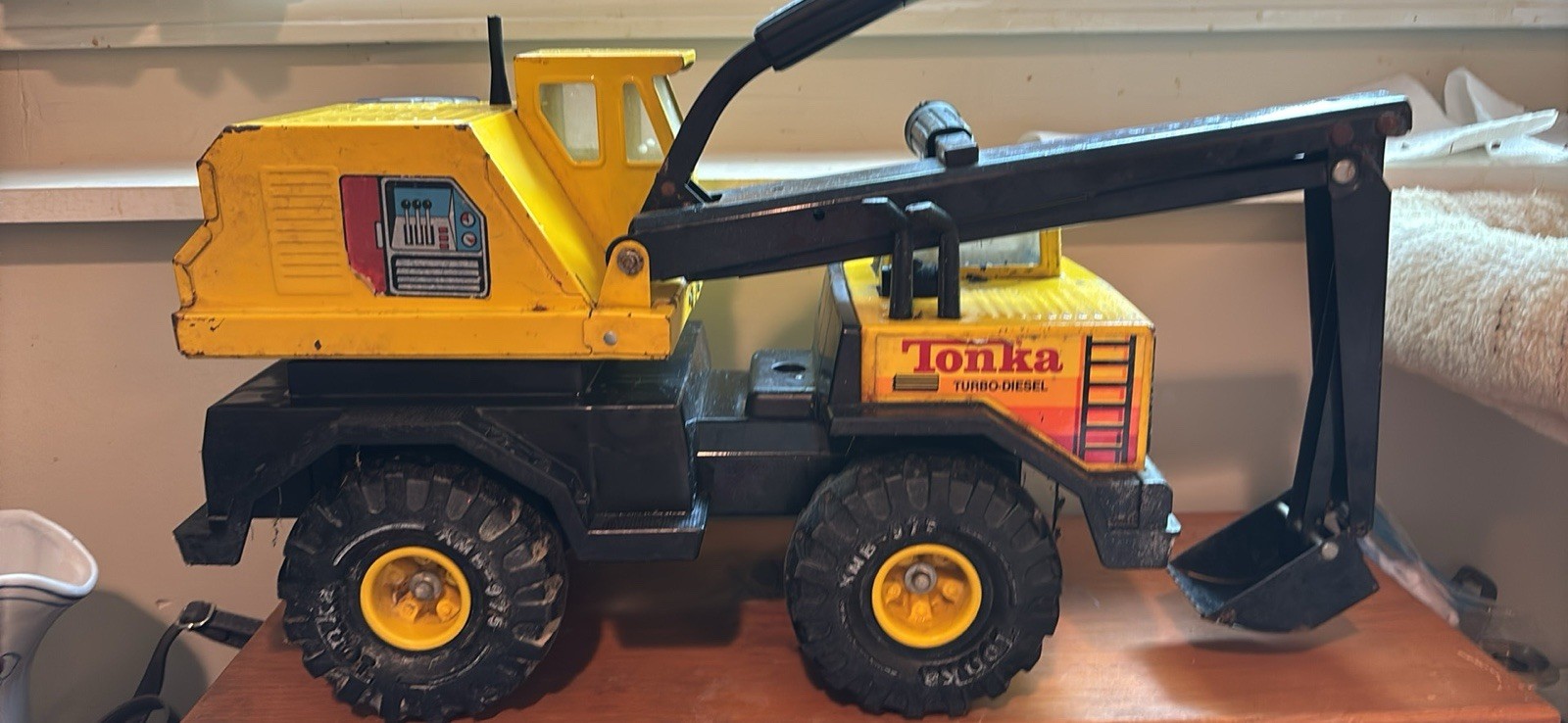 VTG 1980’s TONKA EXCAVATOR SHOVEL DIGGER TRUCK TURBO DIESEL