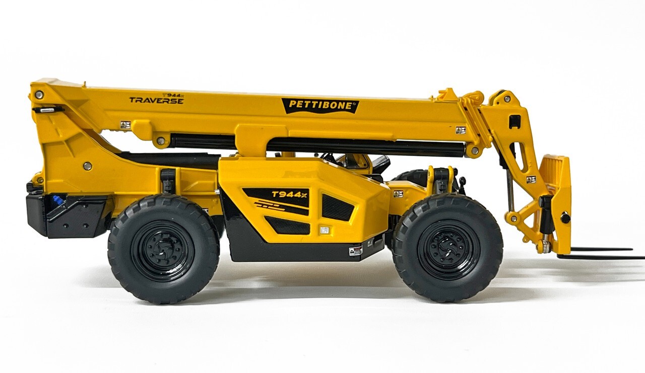 Pettibone Traverse T944X Telehandler – Weiss Bros 1:50 Scale Model #WBR036 New