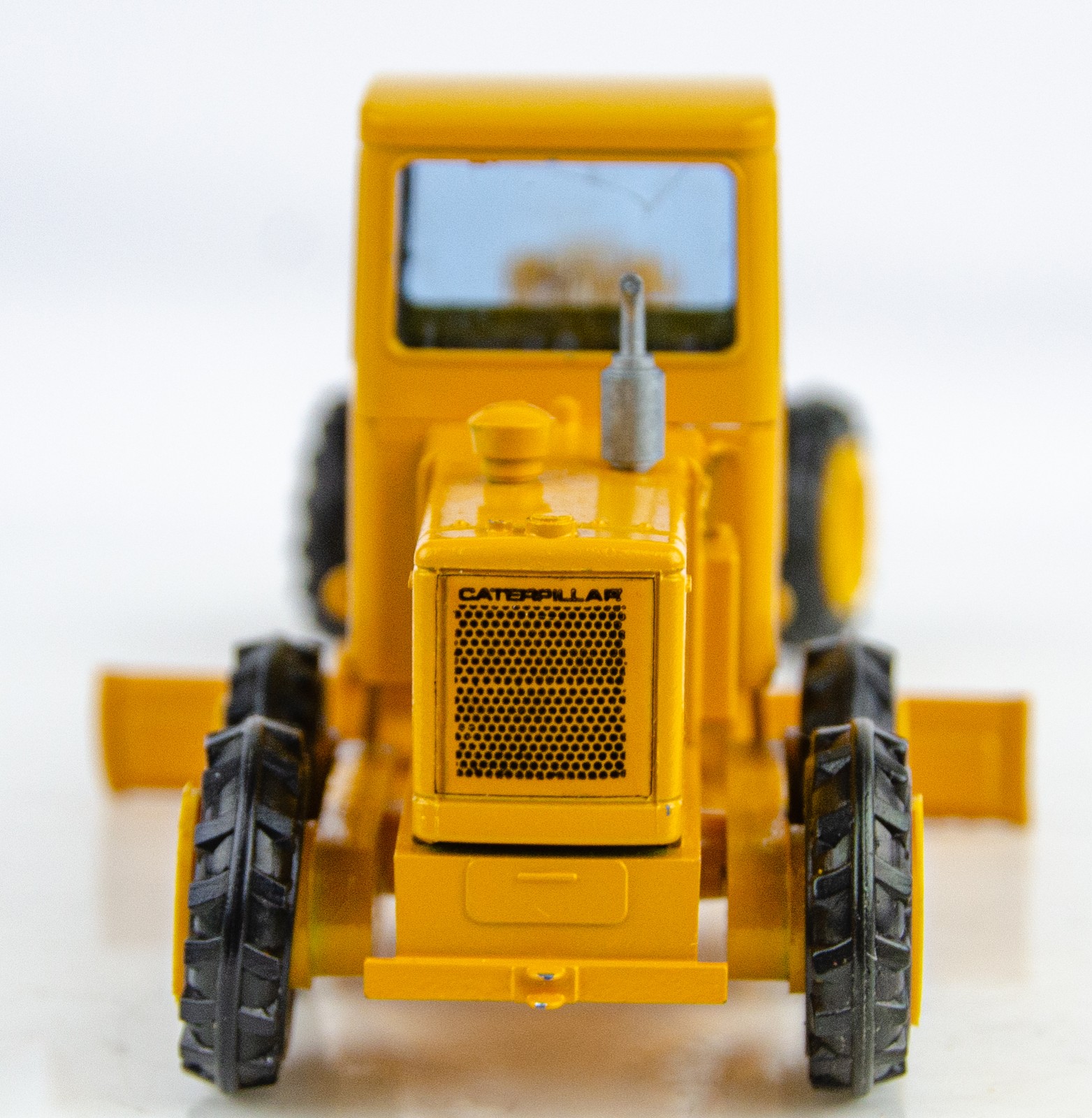 Vintage Gescha Model 3061 Diecast Caterpillar CAT 12F Grader