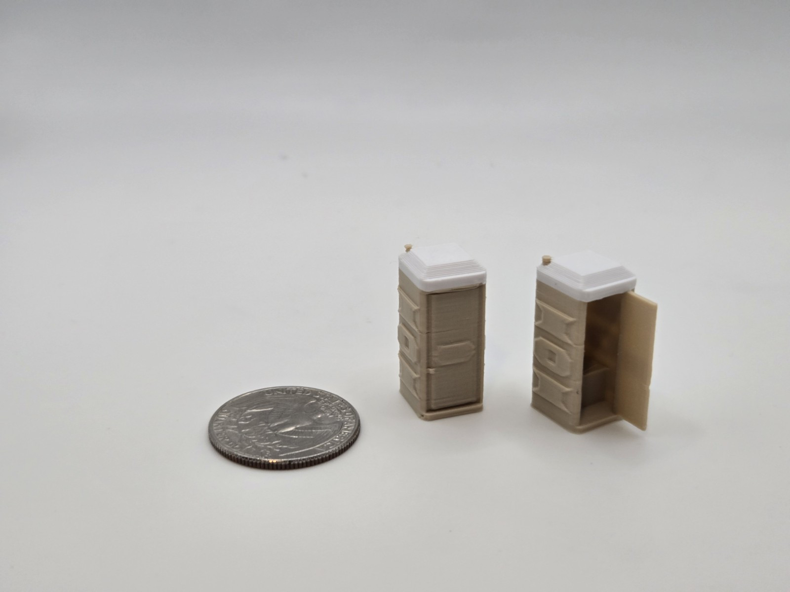 *2 pack* 1/87 Scale Porta-Potty Diorama Accessory Tan with White Top