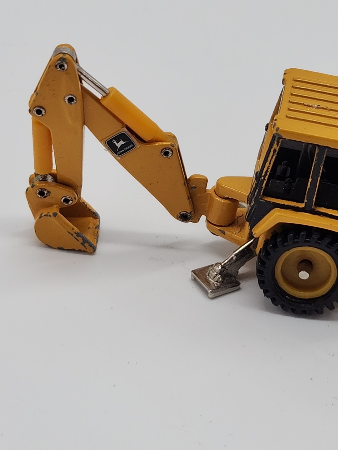 ERTL 1:64 John Deere Backhoe Front Loader Yellow Die Cast Toy 3363 SR Iowa
