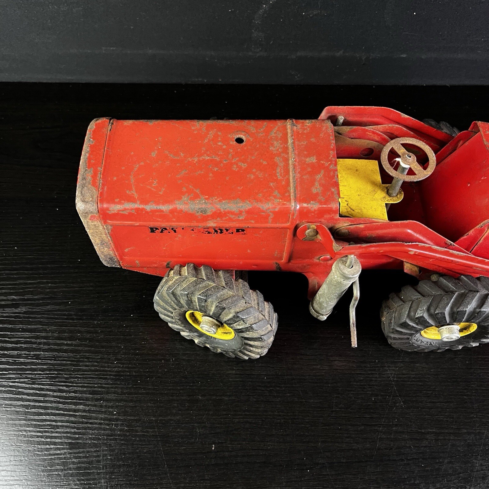 Vintage 1950’s Nylint Road construction Red Hough Payloader 17”