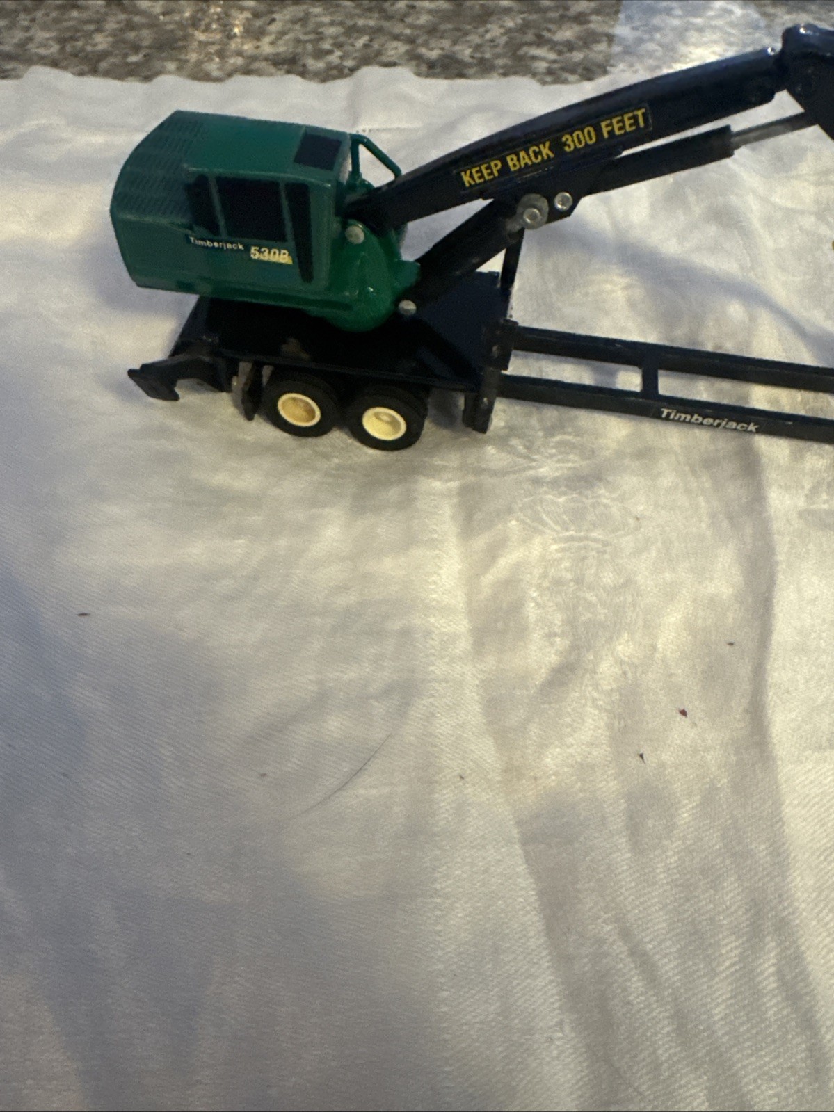 Timberjack Model 530B Knuckleboom Loader 1/64 Scale