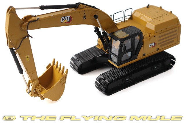 Diecast Masters 1:50 352 Excavator