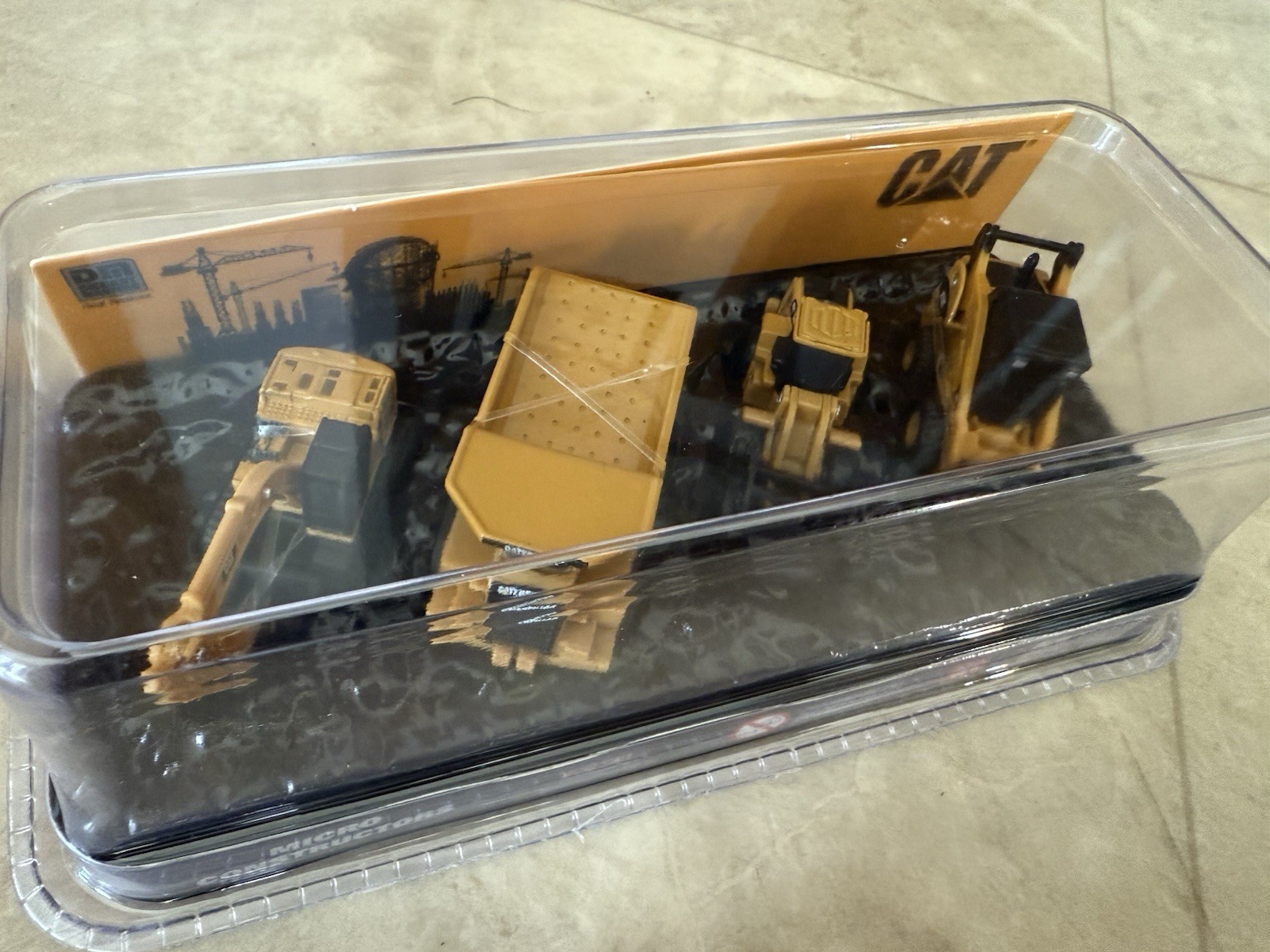 Caterpillar CAT Micro Constructor Scale Set Of 4 Diecast Model New