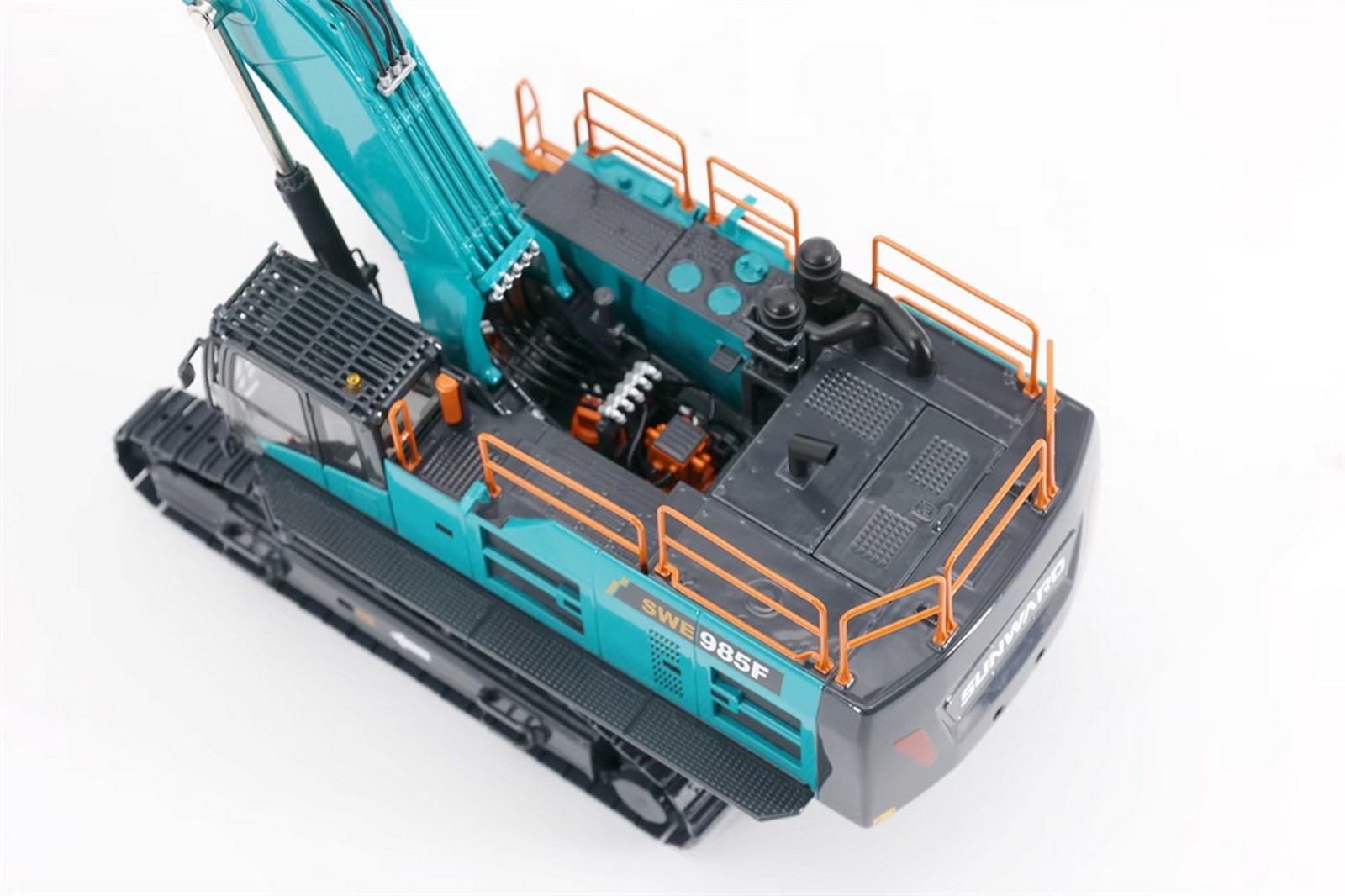 1/35 Scale SUNWARD SWE985F Mining Excavator Diecast Model Toy Gift NIB