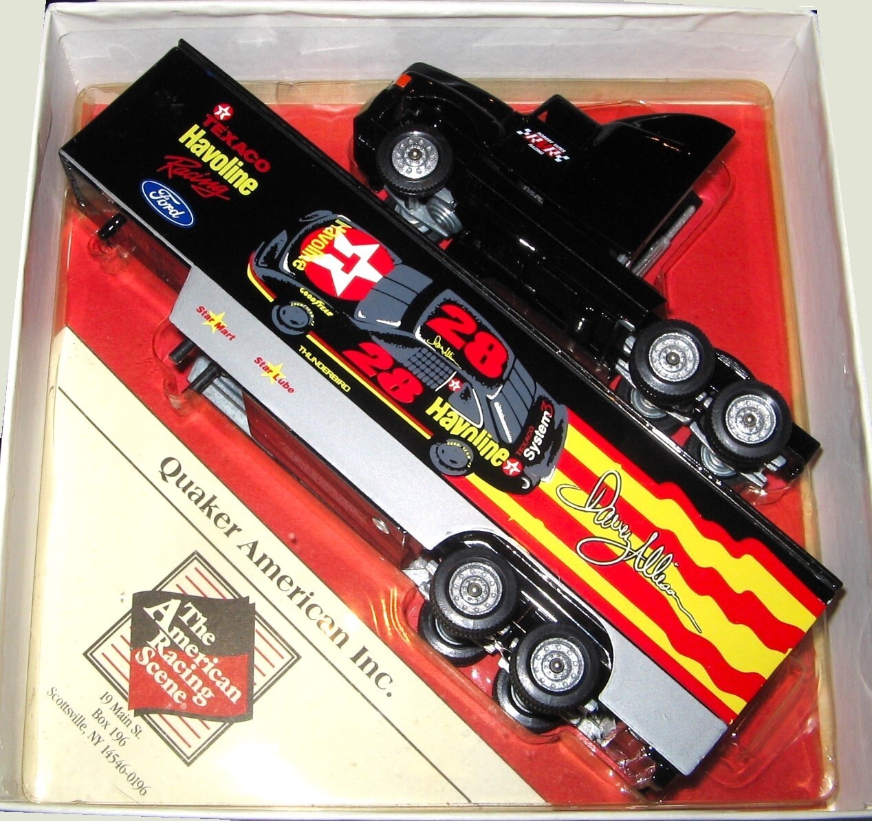 Winross 19 Ford Tractor/Racing Trailer – Davey Allison Texaco 1/64 Die-cast MIB