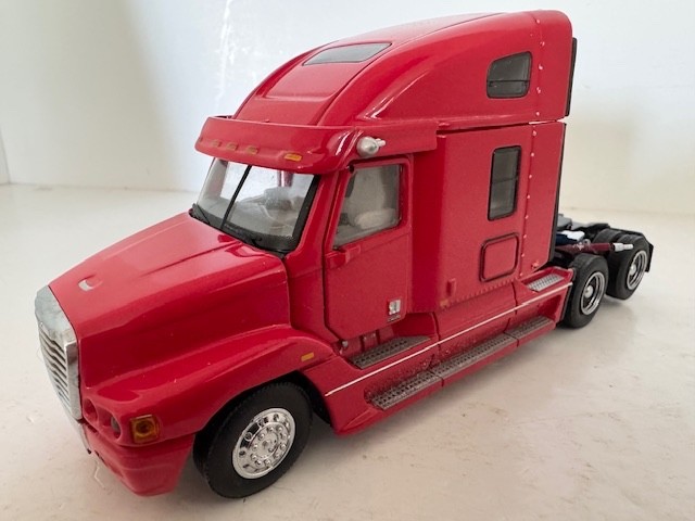 1:50 Red Freightliner Century Truck Tractor SW2062-R By Sword