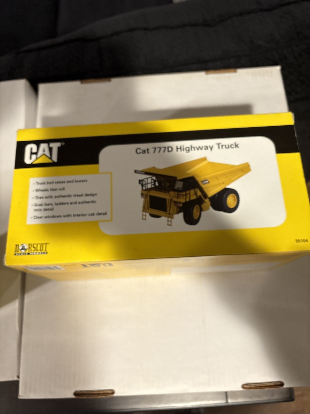 1:50 Scale Cat 772D Off-Highway Truck by Norscot NIB 55104