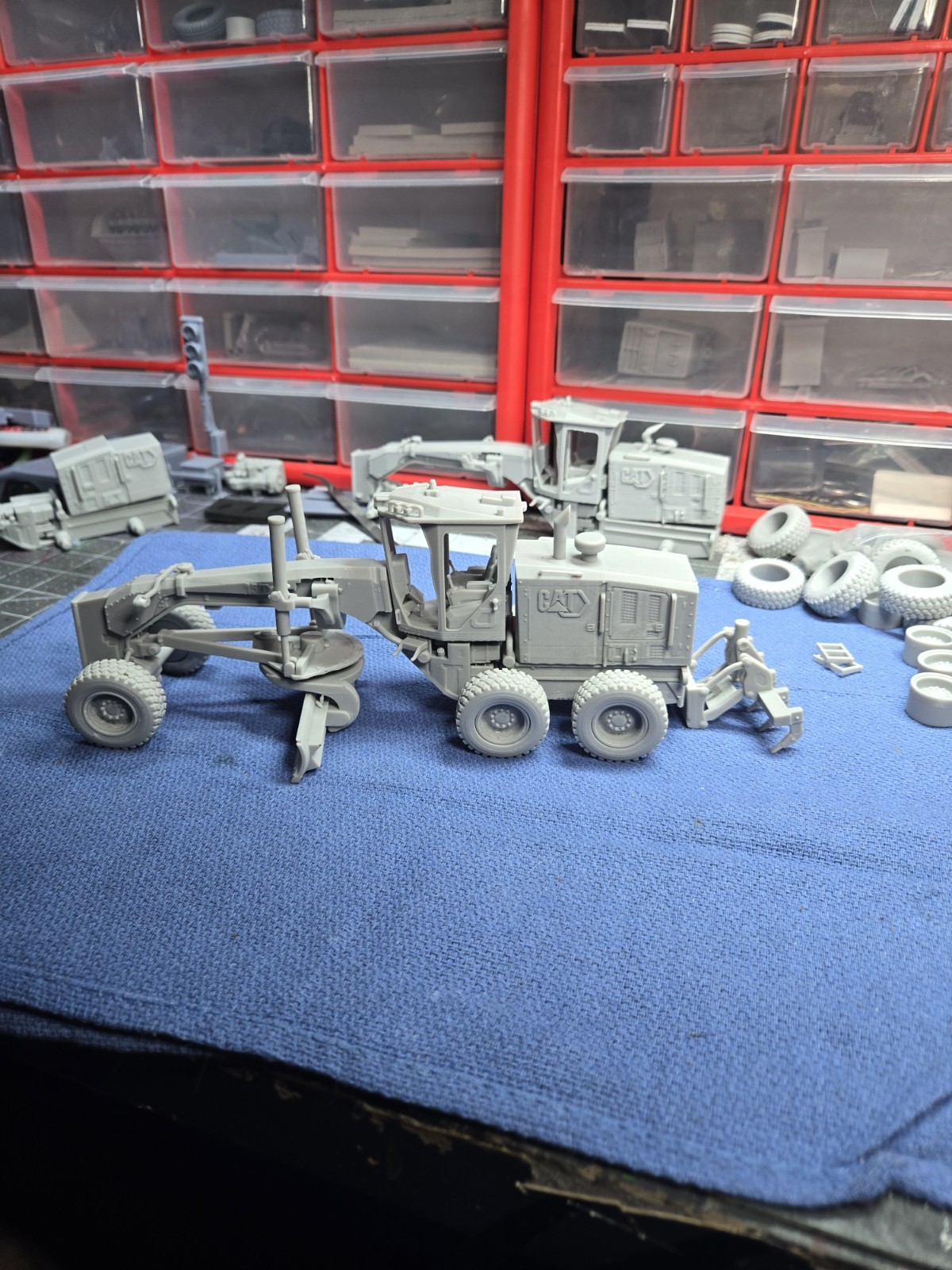 150 Grader 1-25 Scale