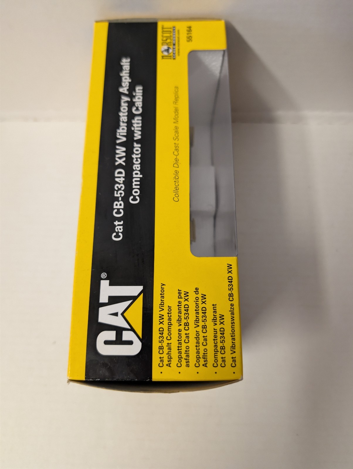 Caterpillar CB-534D XW Vibratory Asphalt Compactor By Norscot 1/50th Scale