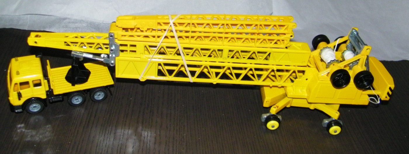 Siku Tower Contruction Crane Turmdrekron 1:55 #4210 Excellent Condition