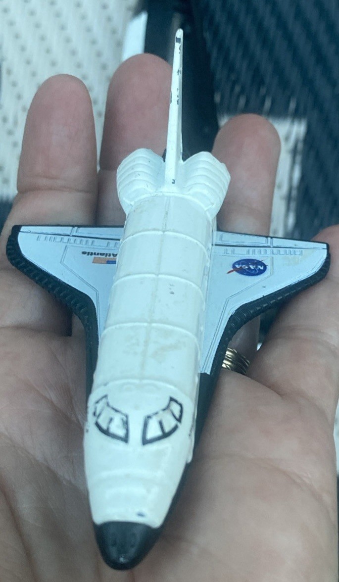 REALTOY United States Space Shuttle NASA Discovery 7×5” Mini 3.5×3” Lot 2 Read