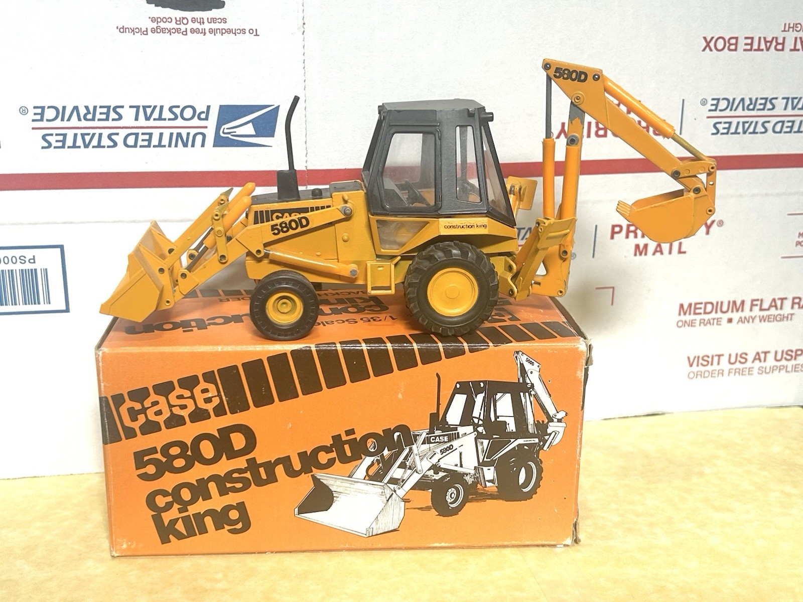 Conrad 1/35 Scale Case 580D Construction King Loader-Backhoe Ref. 2931 (Boxed)