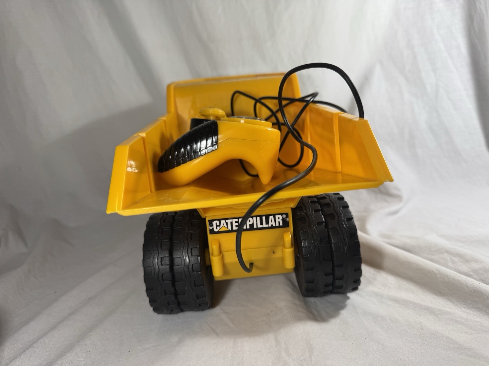 Vintage CAT Caterpillar Dump Truck 1995 Toy State R/C Wired Remote -Some Testing
